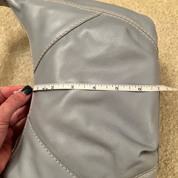 Tignanello Elegant Light Blue Leather Shoulder Bag - Picture 11 of 11